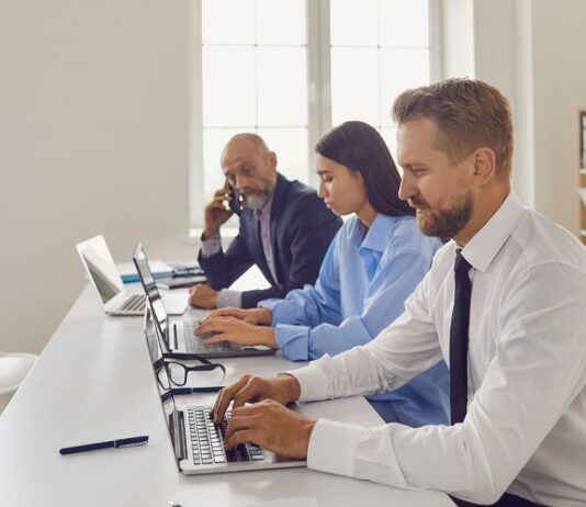 5 Obvious Benefits Of Outsourcing To A Nearshore Software Company Software Company