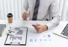 The Benefits of Using an Online Payroll Software Payroll Software