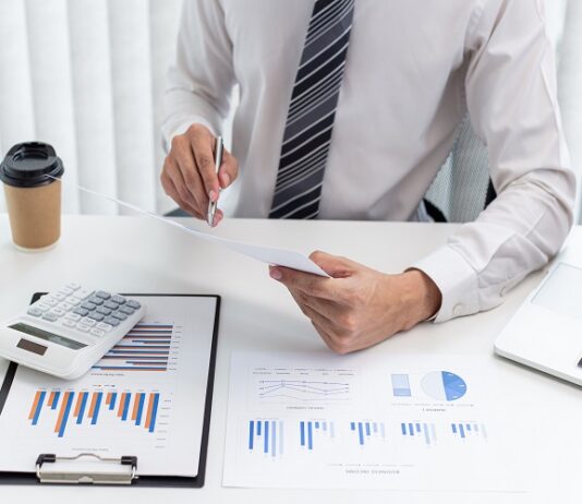 The Benefits of Using an Online Payroll Software Payroll Software