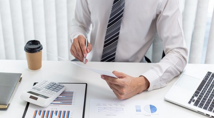 The Benefits of Using an Online Payroll Software Payroll Software